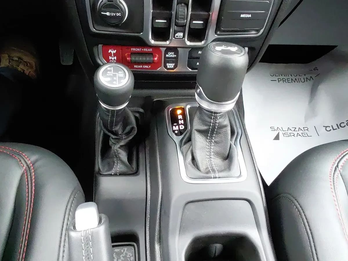 Jeep Wrangler 2.0 Rubicon 4wd At 4p año 2026