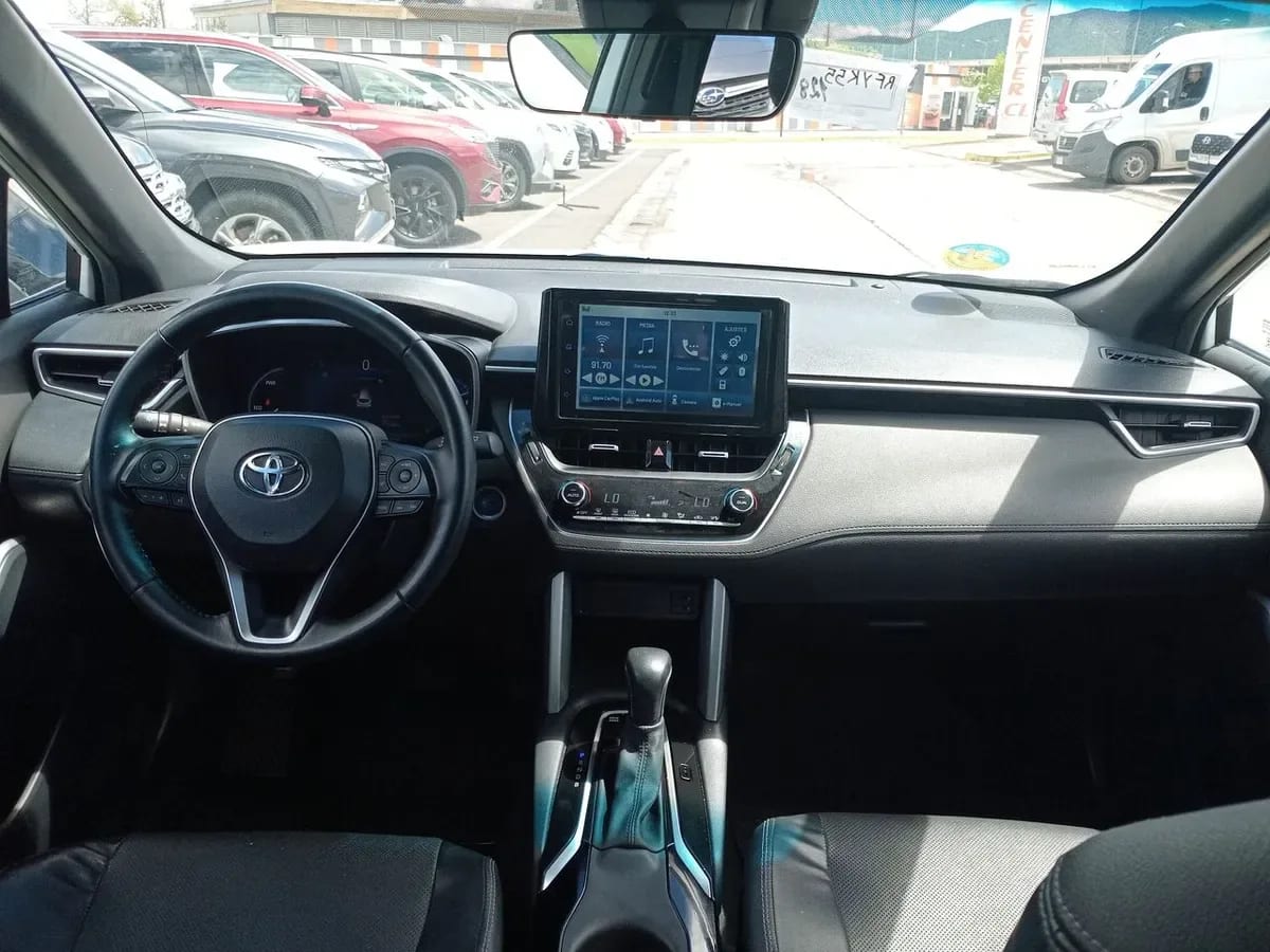 Toyota Corolla Cross 1.8 Seg Hybrid 4x2 Cvt At 5p año 2021