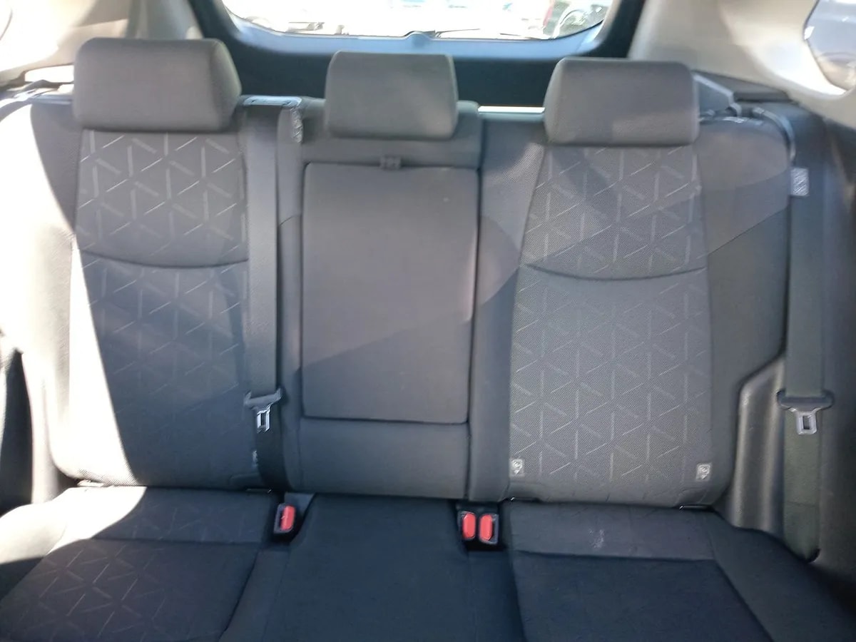 Toyota Rav 4 2.0 Xle 4x2 A20xle2c Cvt At 5p año 2021