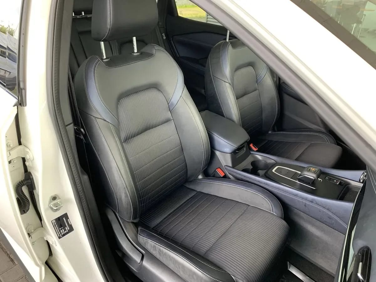 Nissan Qashqai 1.3t Advance 2wd Cvt At 5p año 2025