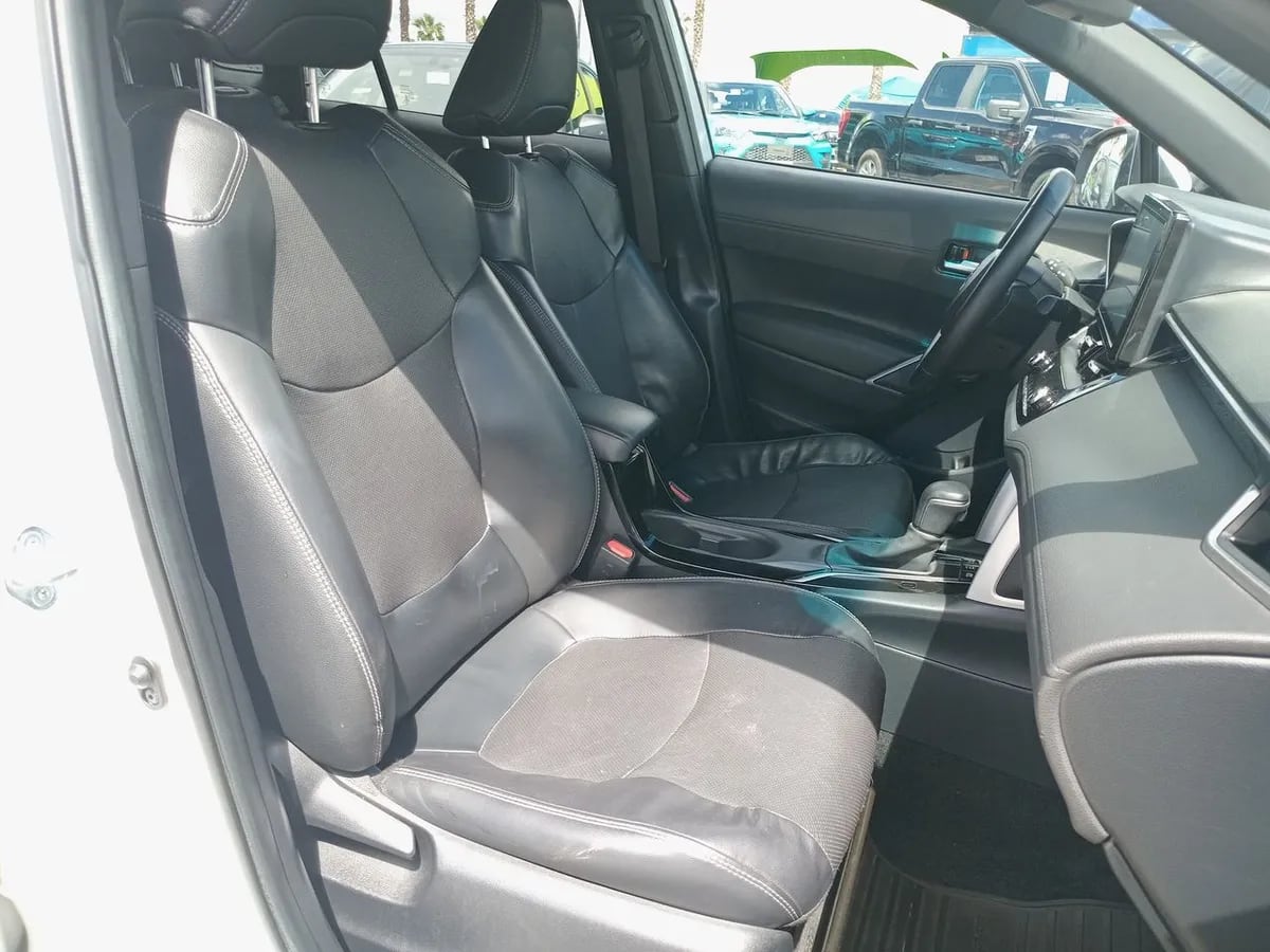 Toyota Corolla Cross 1.8 Seg Hybrid 4x2 Cvt At 5p año 2021