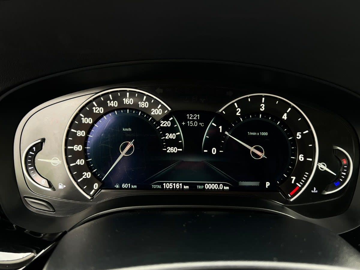 BMW 520i - año 2019