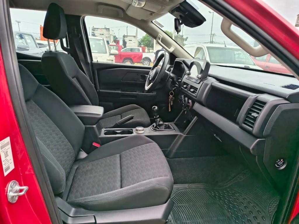Mitsubishi L200 Katana D/c 2.4 Tdi Mt Xrt 4x4 año 2024