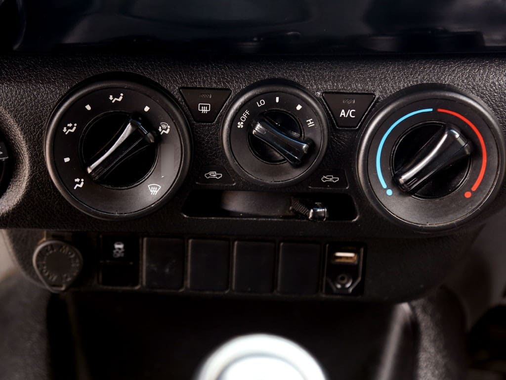 Toyota Hilux Pickup 4p 4x4 2.4 año 2022
