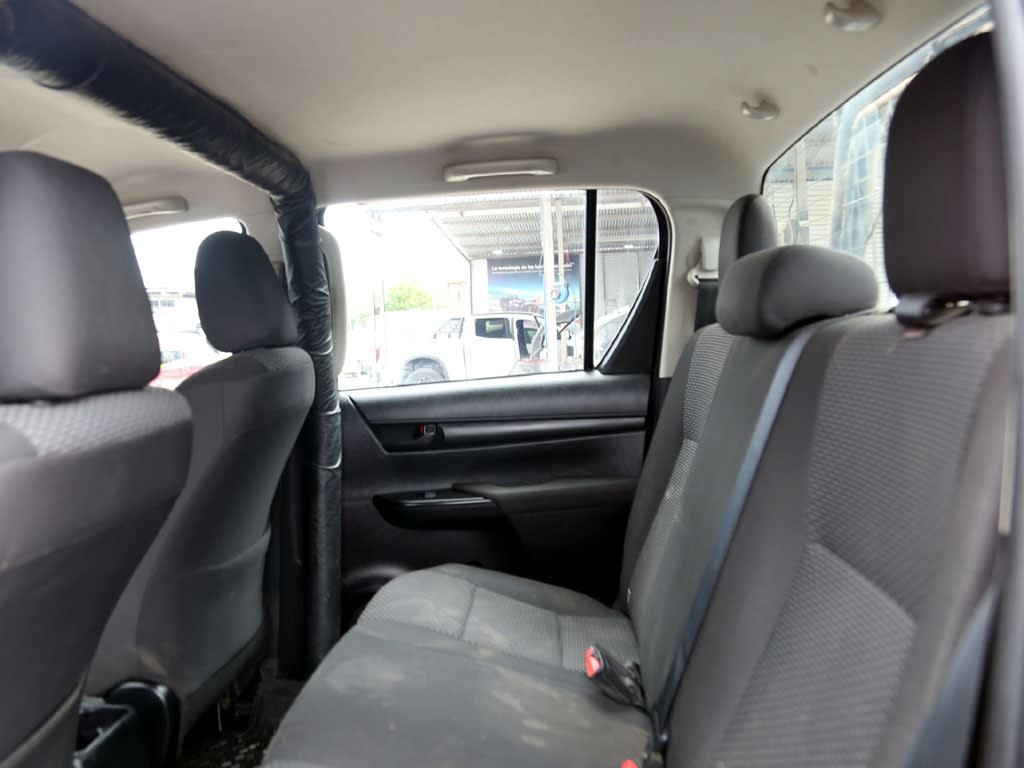 Toyota Hilux Pickup 4p 4x4 2.4 año 2022