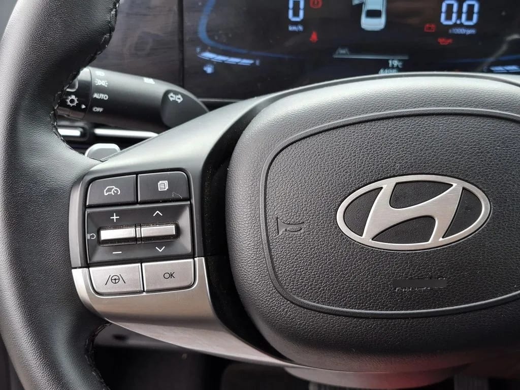 Hyundai Accent Bn7i Mpi Cvt 1.5 At Design año 2025