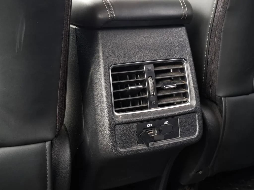 JAC Js8 Luxury 1.5 año 2023