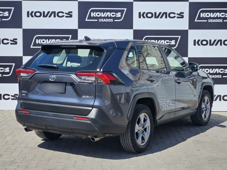 Toyota Rav4 2.0 Le At año 2024