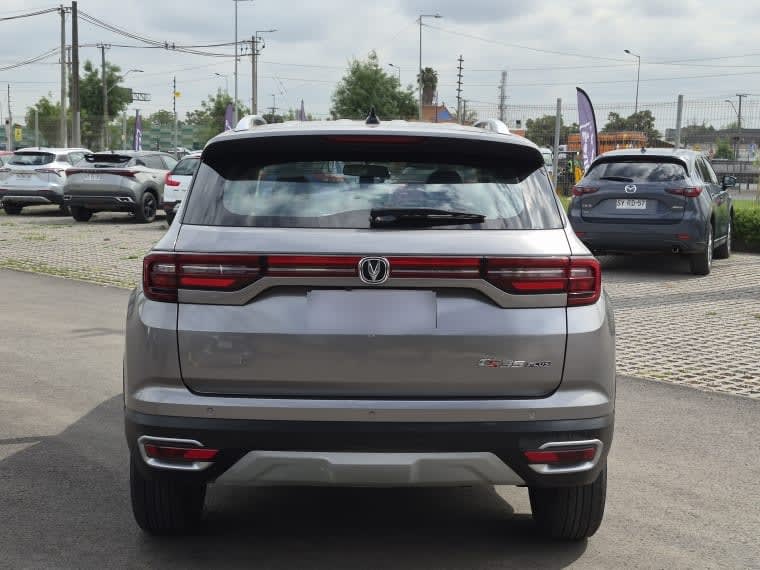 Changan Cs35 Plus Luxury Mt 1.6 año 2022