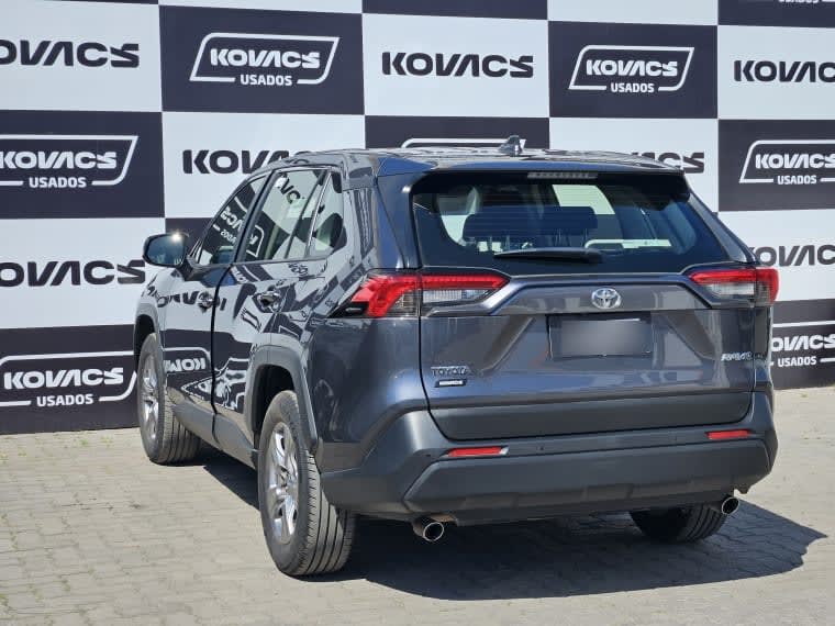 Toyota Rav4 2.0 Le At año 2024
