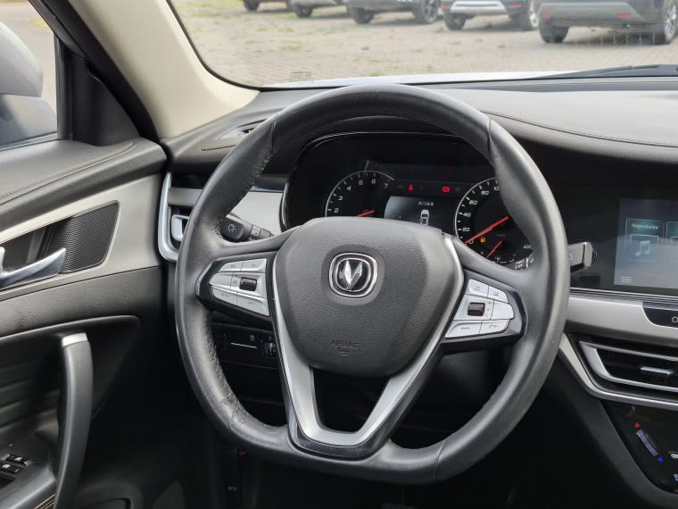 Changan Cs35 Plus Luxury Mt 1.6 año 2022