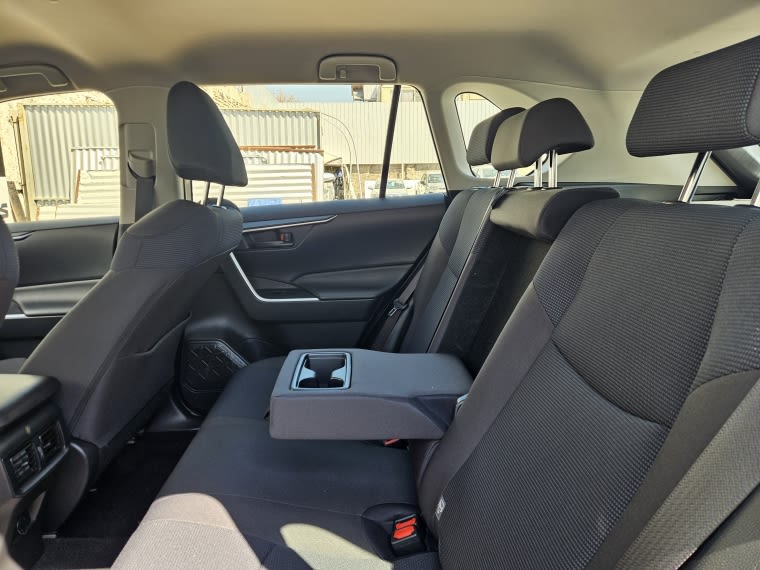 Toyota Rav4 2.0 Le At año 2024