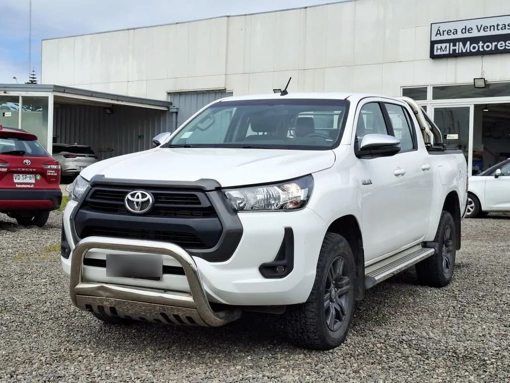 Toyota Hilux Doble Cabina 2.4 4x2 año 2021