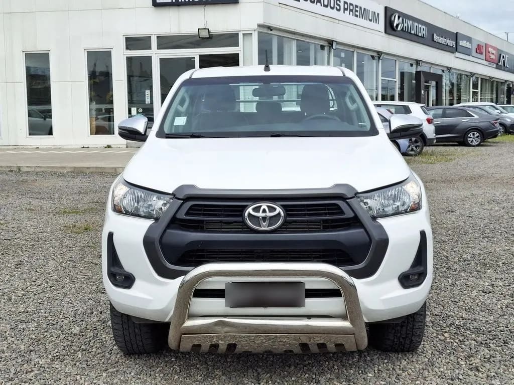 Toyota Hilux Doble Cabina 2.4 4x2 año 2021