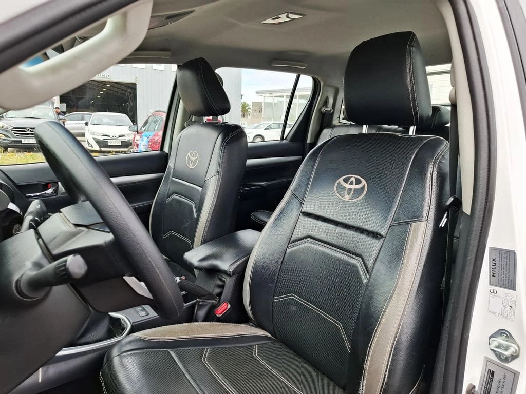 Toyota Hilux Doble Cabina 2.4 4x2 año 2021