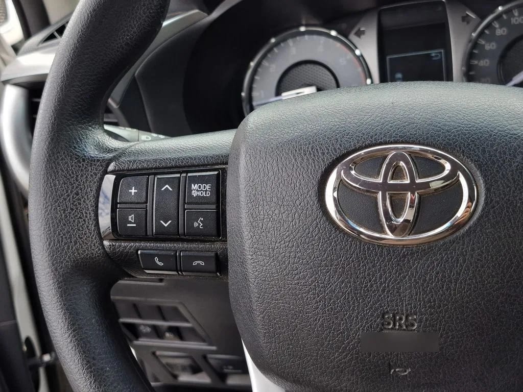 Toyota Hilux Doble Cabina 2.4 4x2 año 2021