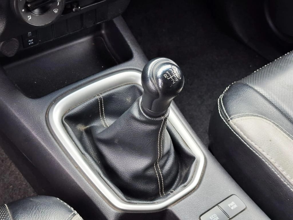 Toyota Hilux Doble Cabina 2.4 4x2 año 2021