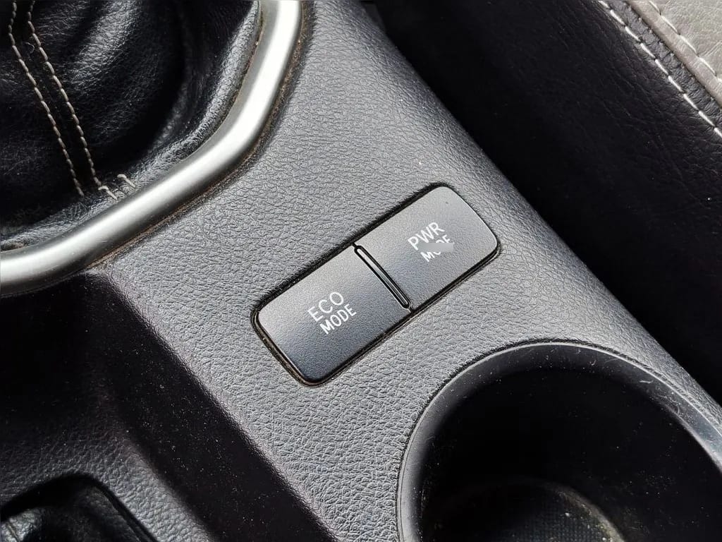 Toyota Hilux Doble Cabina 2.4 4x2 año 2021