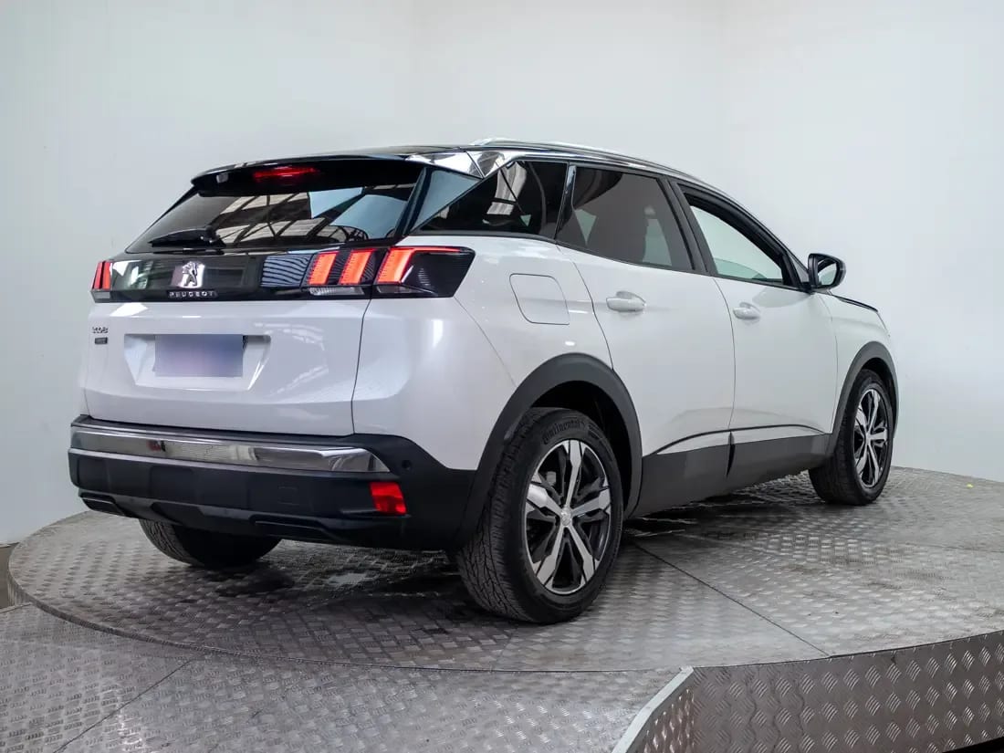 Peugeot 3008 1.5 Allure Pack Bluehdi 130 At Diesel año 2023