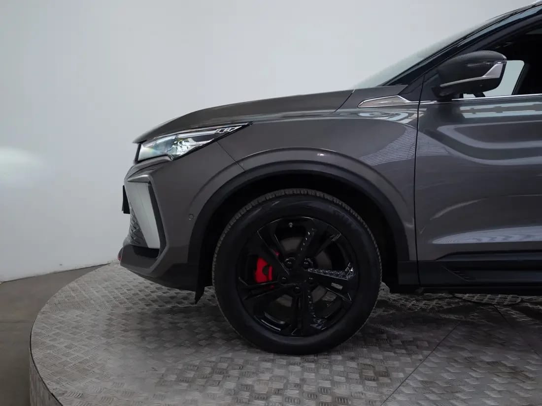 Geely Coolray 1.5 Sport 7dct At año 2025