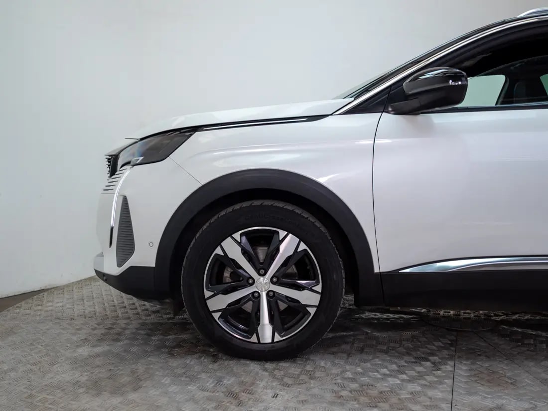 Peugeot 3008 1.5 Allure Pack Bluehdi 130 At Diesel año 2023