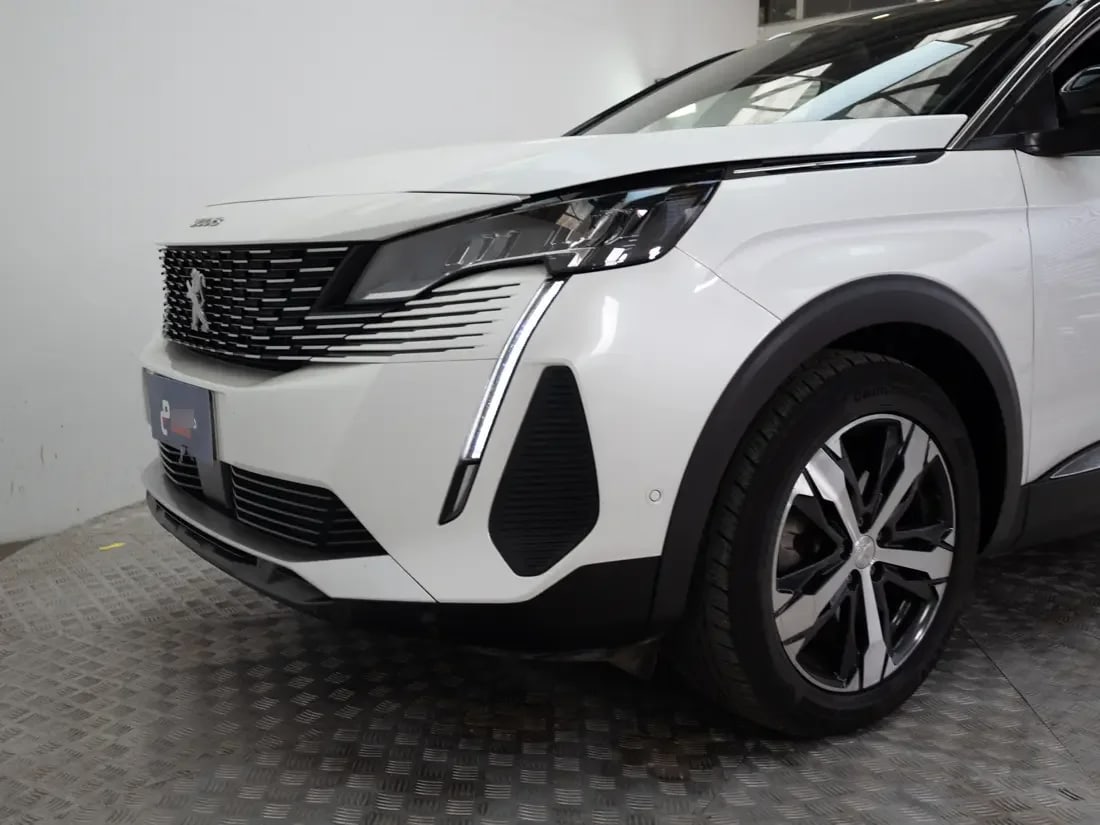 Peugeot 3008 1.5 Allure Pack Bluehdi 130 At Diesel año 2023