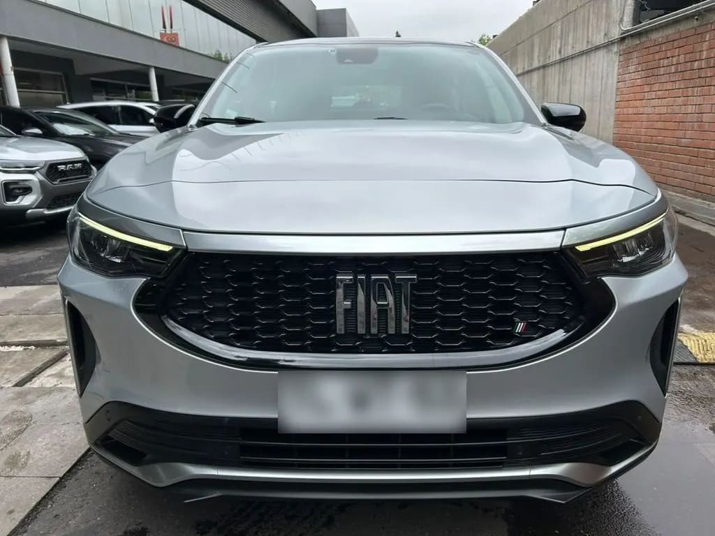 Fiat Fastback 1.0 Impetus 4x2 Cvt At 5p año 2024