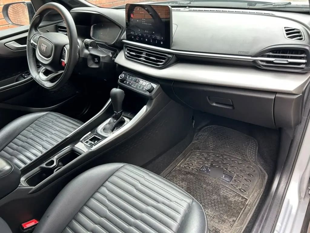 Fiat Fastback 1.0 Impetus 4x2 Cvt At 5p año 2024