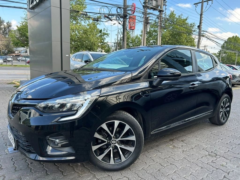Renault Clio 1.0t Zen 4x2 Mt 5p año 2023