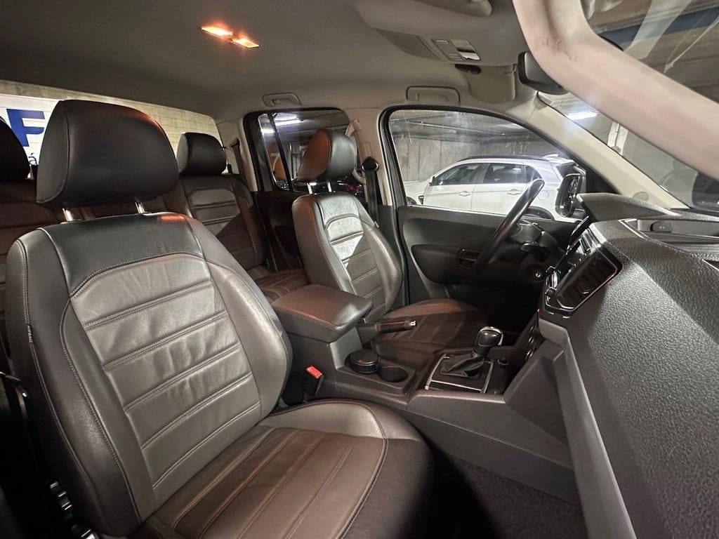 Volkswagen Amarok 2.0 Trendline 4motion Diesel Dob. Cab. 4wd At 4p año 2021
