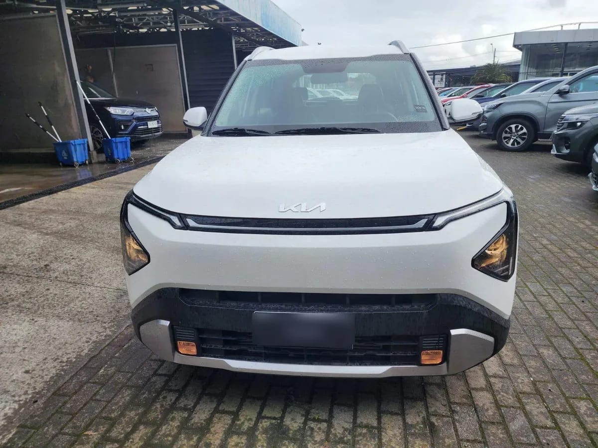 Kia Carens 1.5t Ex 4x2 7dct At 5p año 2026