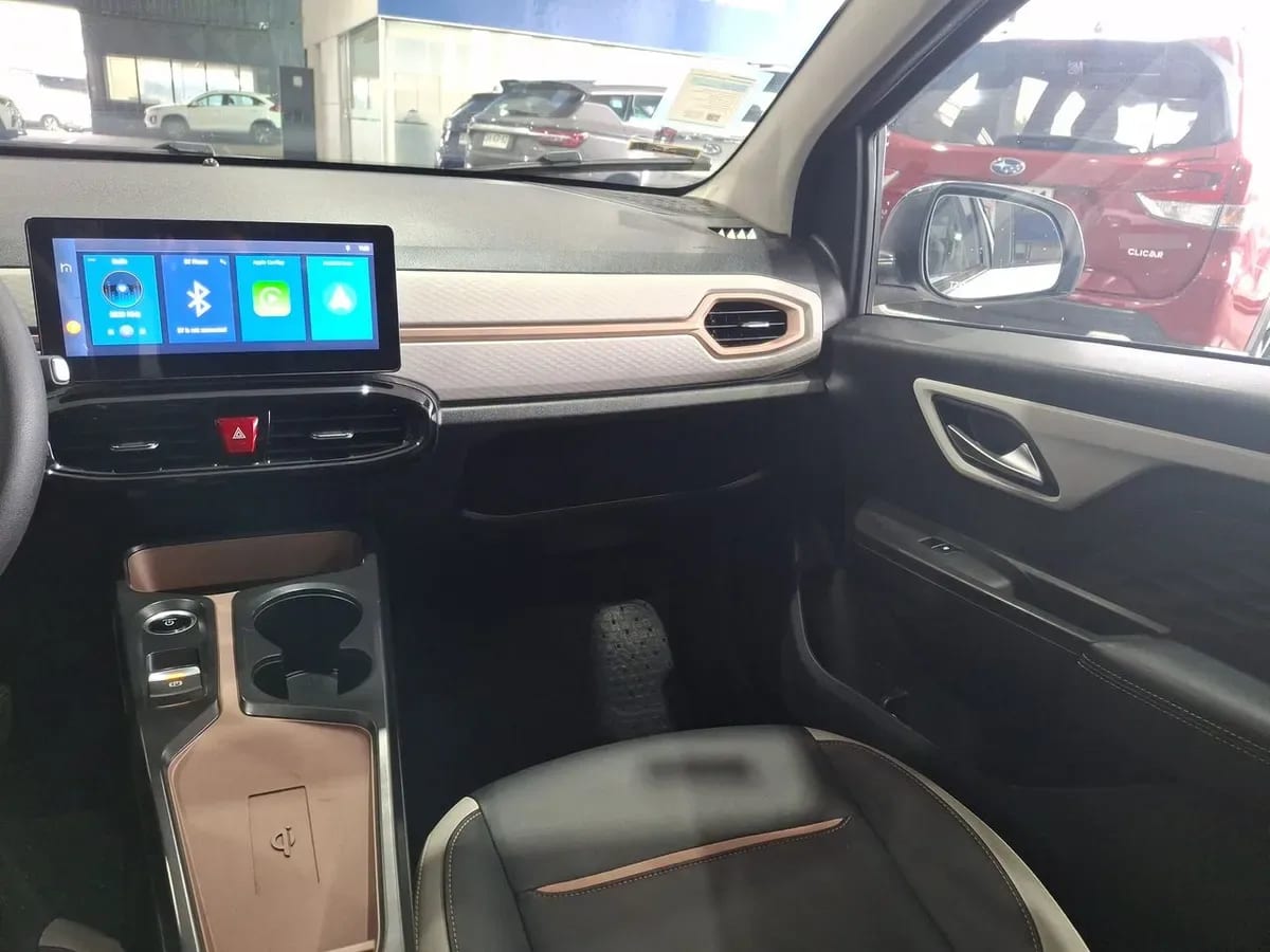 JAC E-Js1 Electrico Luxury 4x2 At 5p año 2025
