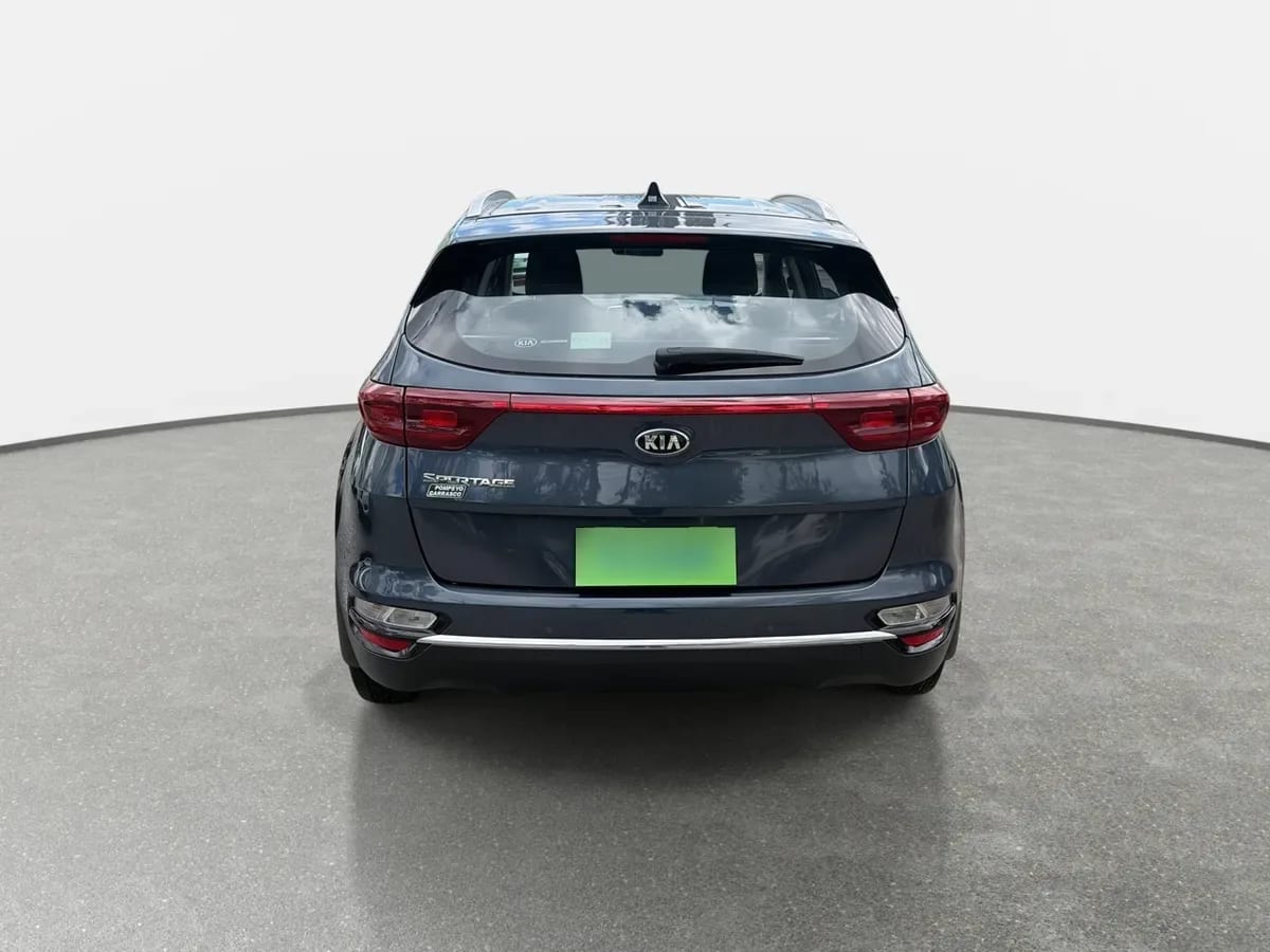Kia Sportage 2.0 Lx 2wd 6at 5p año 2021