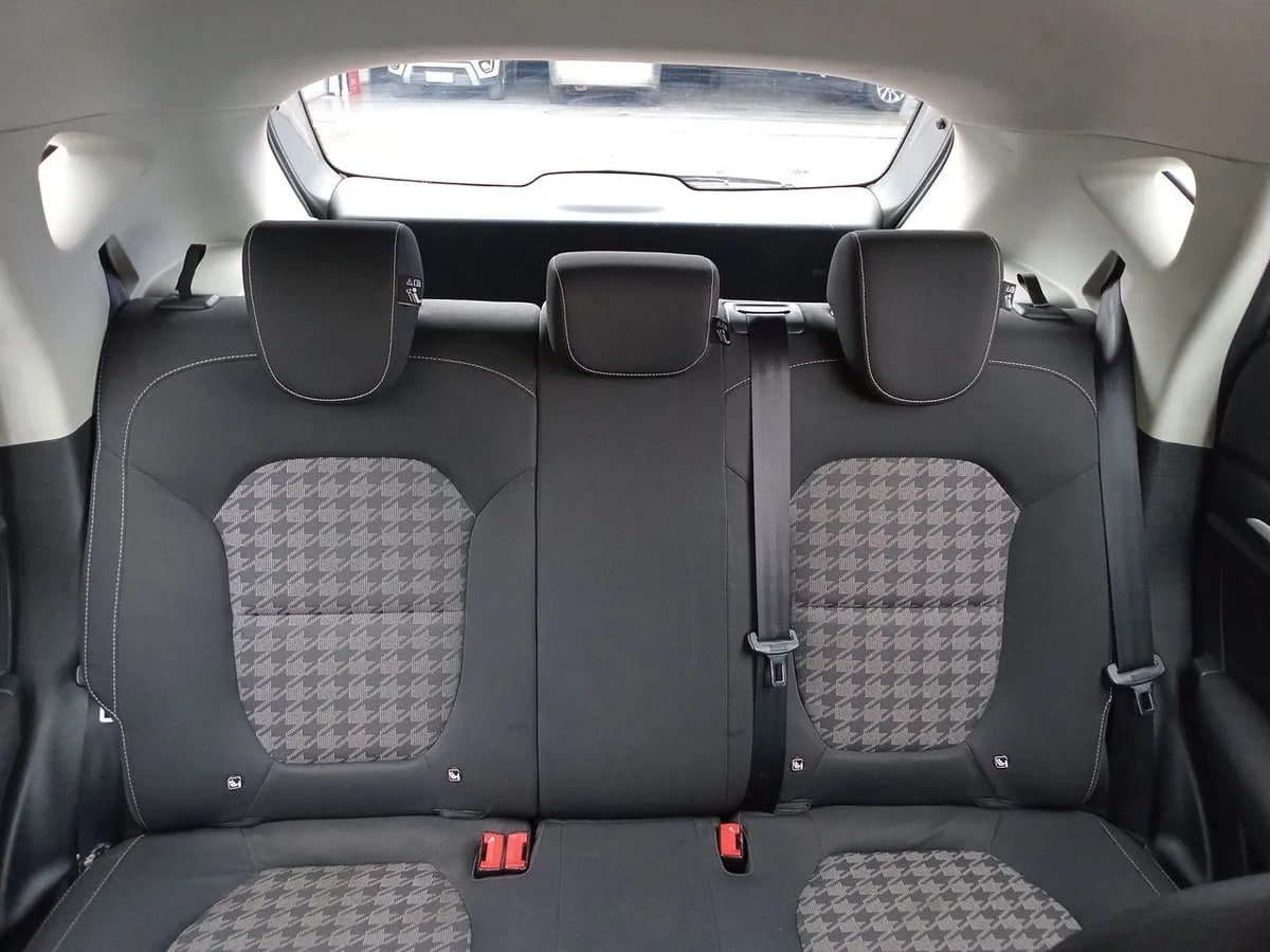 MG Mg Zs 1.5 Std Plus 2wd Mt 5p año 2025