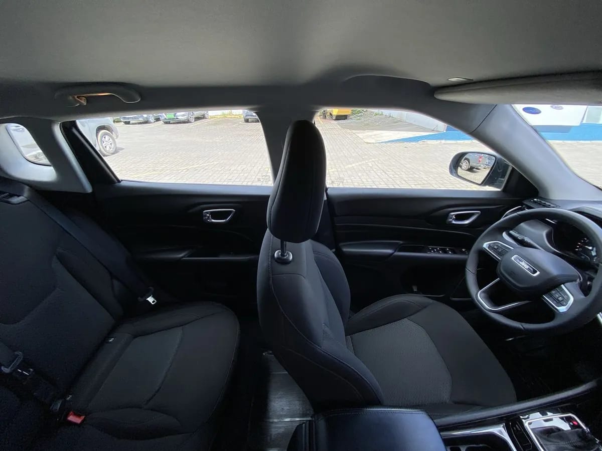 Jeep Compass 1.3 Sport 4x2 At 5p año 2024