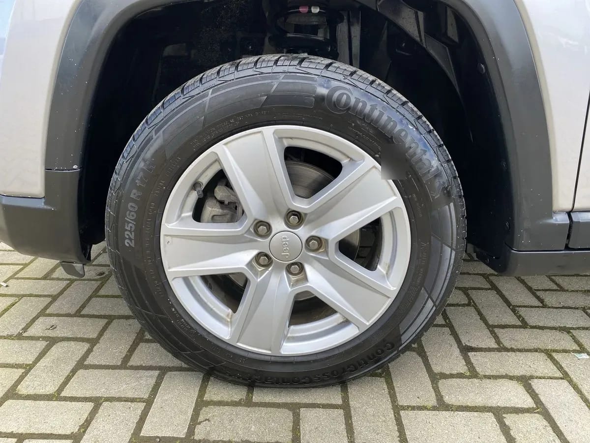Jeep Compass 1.3 Sport 4x2 At 5p año 2024