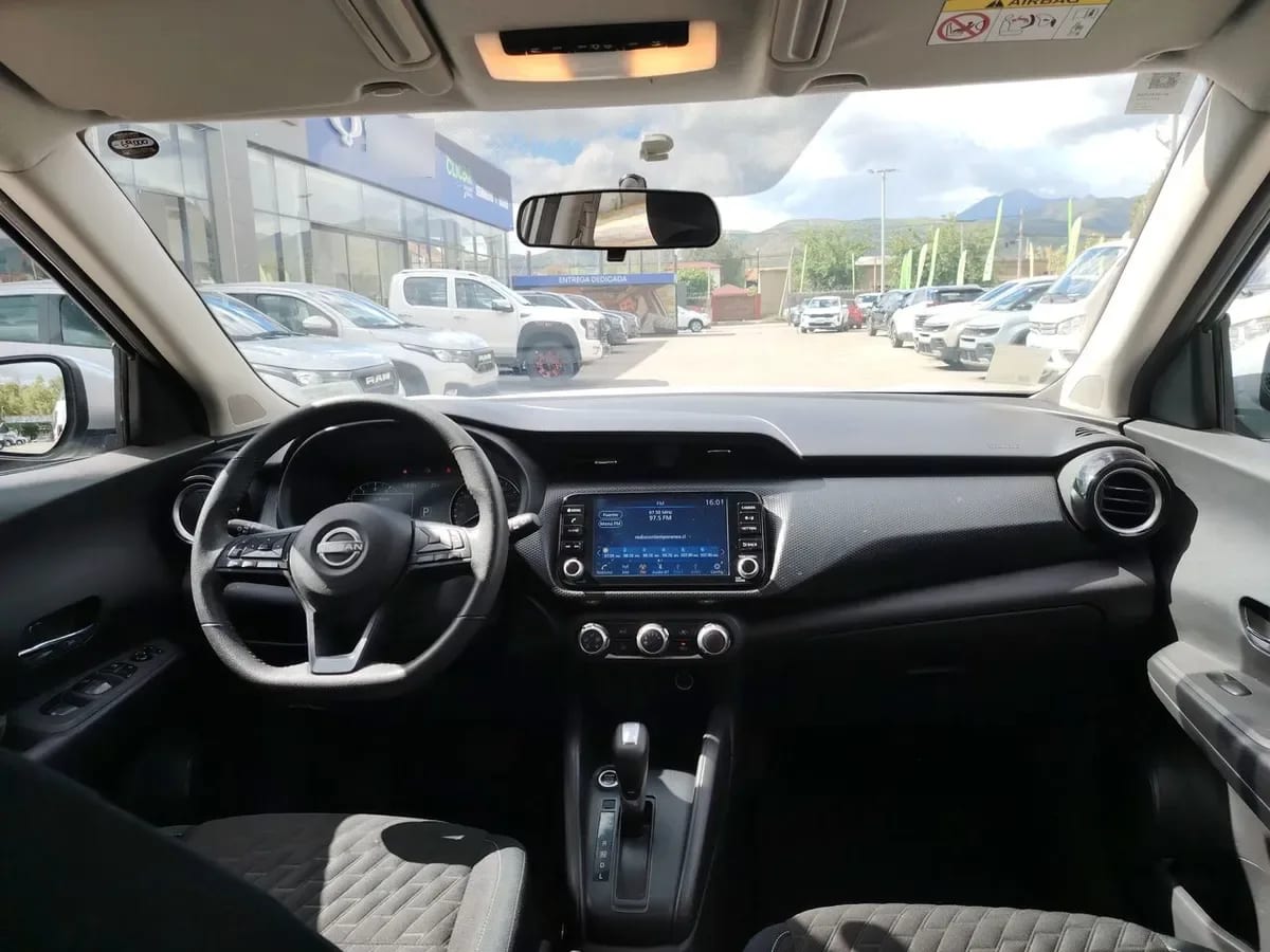 Nissan Kicks 1.6 Advance 4x2 Cvt At 5p año 2025
