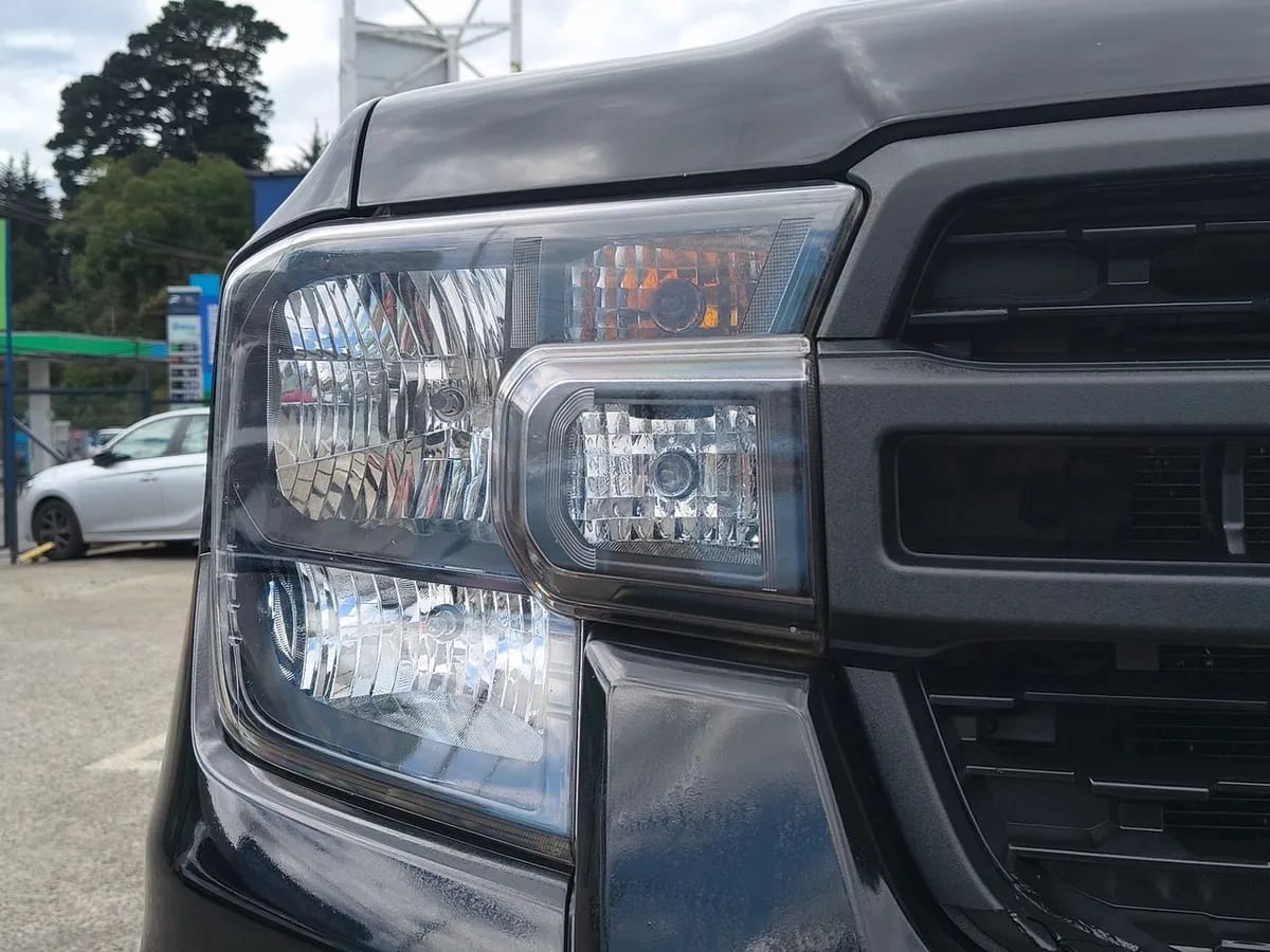 Ford Ranger 2.0 Xl Diesel 4x4 Dob. Cab. Mt 4p año 2025