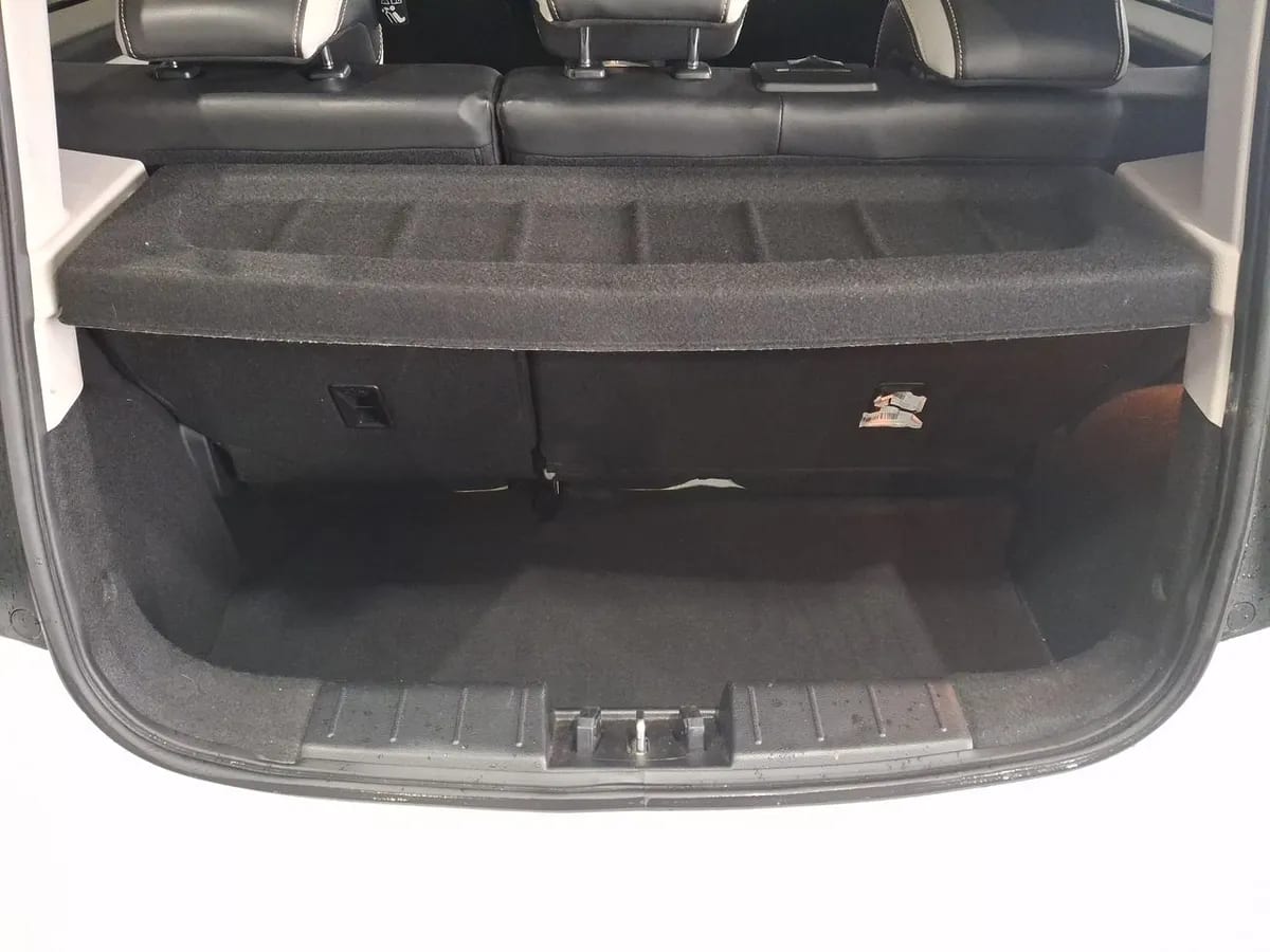 JAC E-Js1 Electrico Luxury 4x2 At 5p año 2025