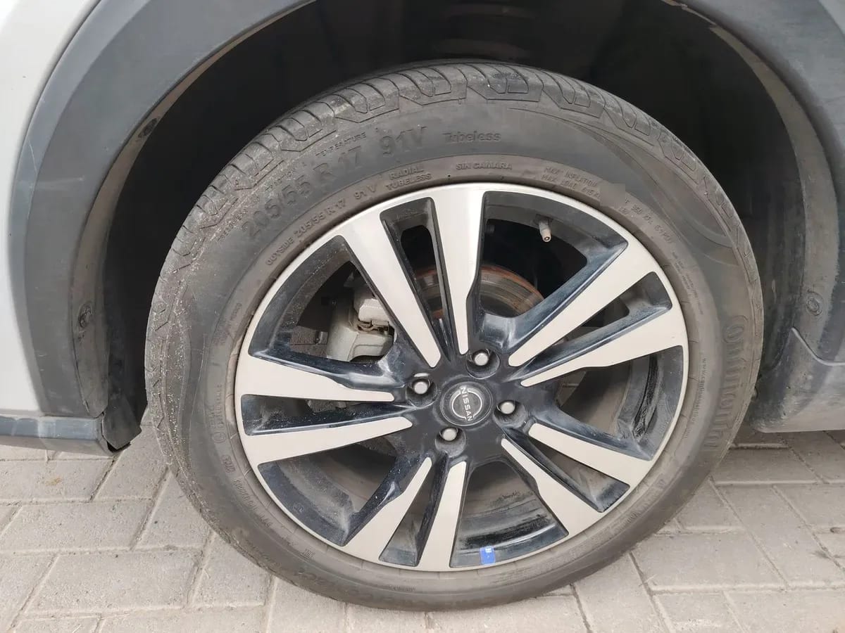Nissan Kicks 1.6 Advance 4x2 Cvt At 5p año 2025