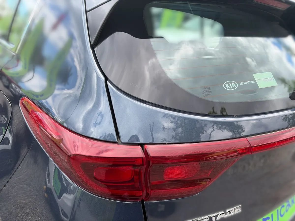 Kia Sportage 2.0 Lx 2wd 6at 5p año 2021