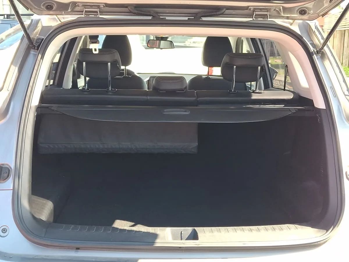 Chevrolet Captiva 1.5t Ltz R 4x2 Cvt At 5p año 2025
