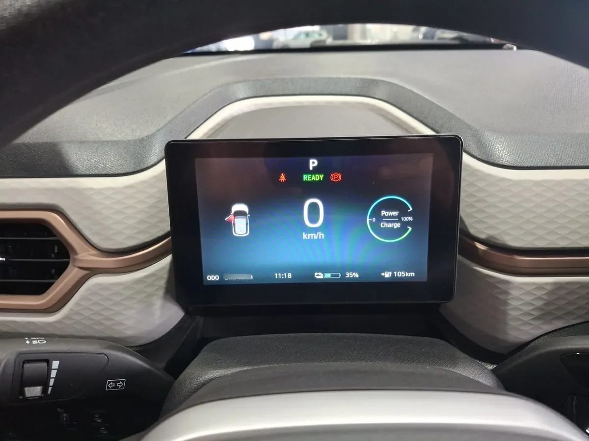 JAC E-Js1 Electrico Luxury 4x2 At 5p año 2025