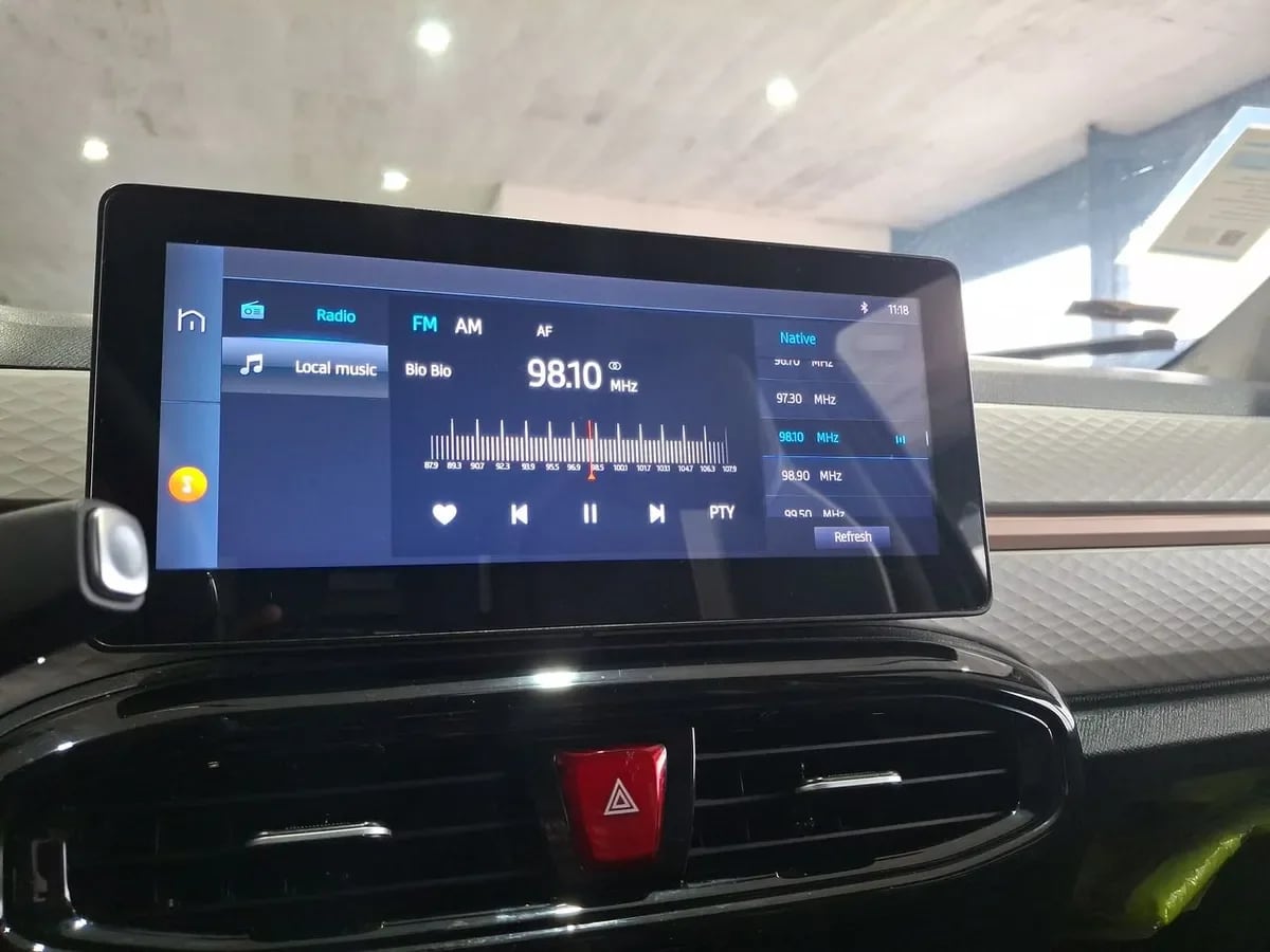 JAC E-Js1 Electrico Luxury 4x2 At 5p año 2025