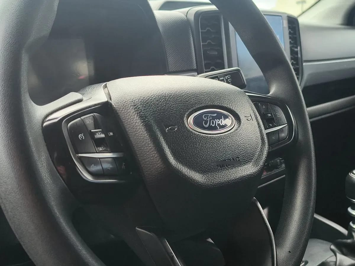 Ford Ranger 2.0 Xl Diesel 4x4 Dob. Cab. Mt 4p año 2025