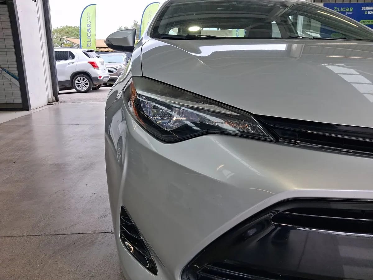 Toyota Corolla 1.8 Gl 4x2 Mt 4p año 2017