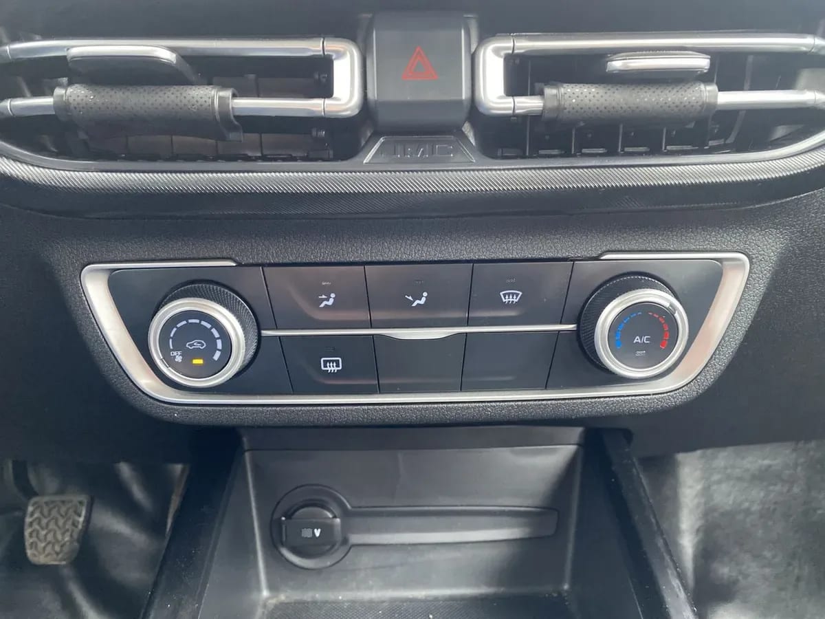 JMC Vigus 2.5 Work Diesel 4x2 Euro6c Mt 4p año 2025