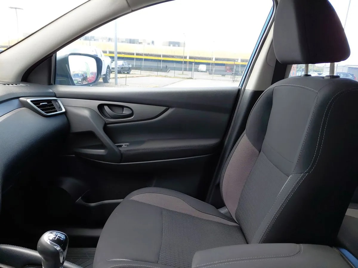 Nissan Qashqai 2.0 Advance 4x2 Mt 5p año 2020