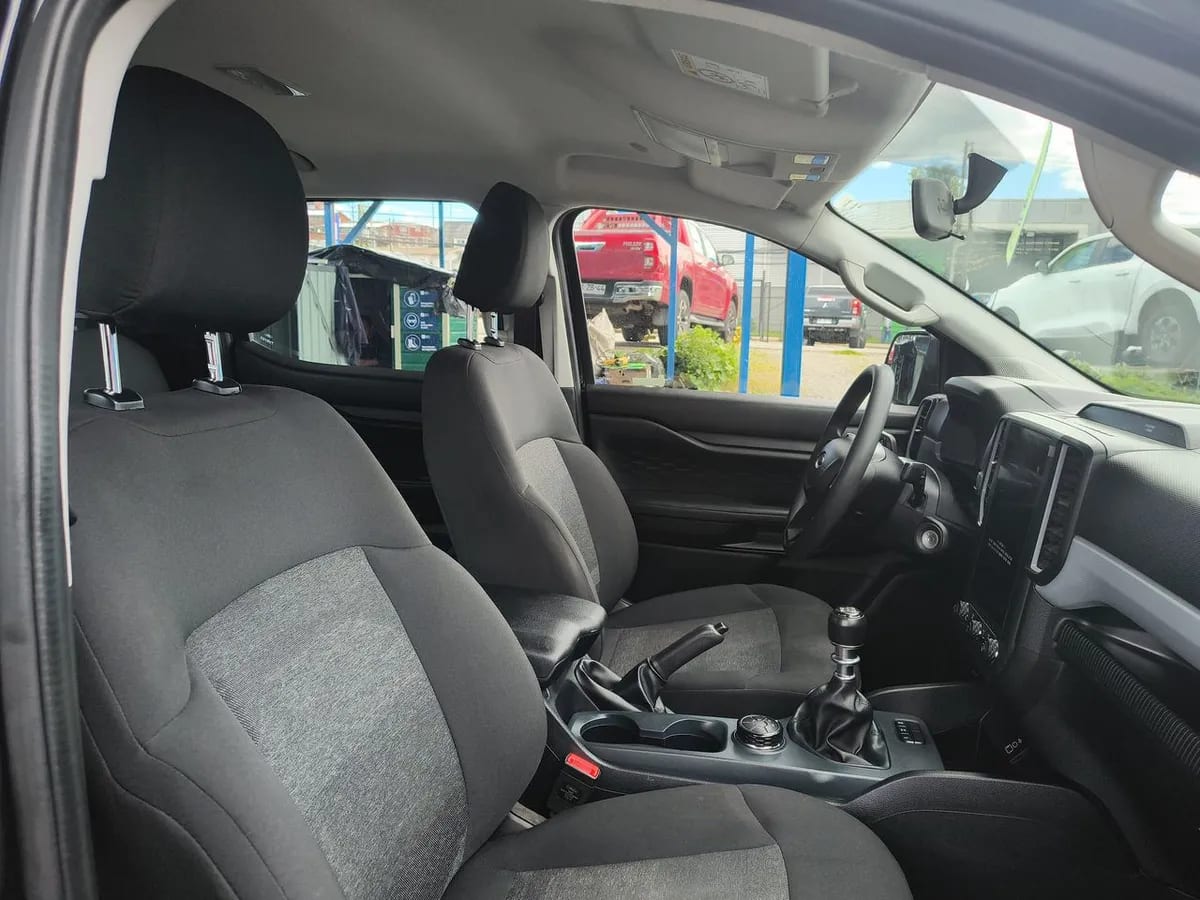 Ford Ranger 2.0 Xl Diesel 4x4 Dob. Cab. Mt 4p año 2025
