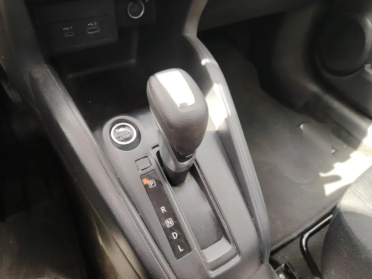 Nissan Kicks 1.6 Advance 4x2 Cvt At 5p año 2025